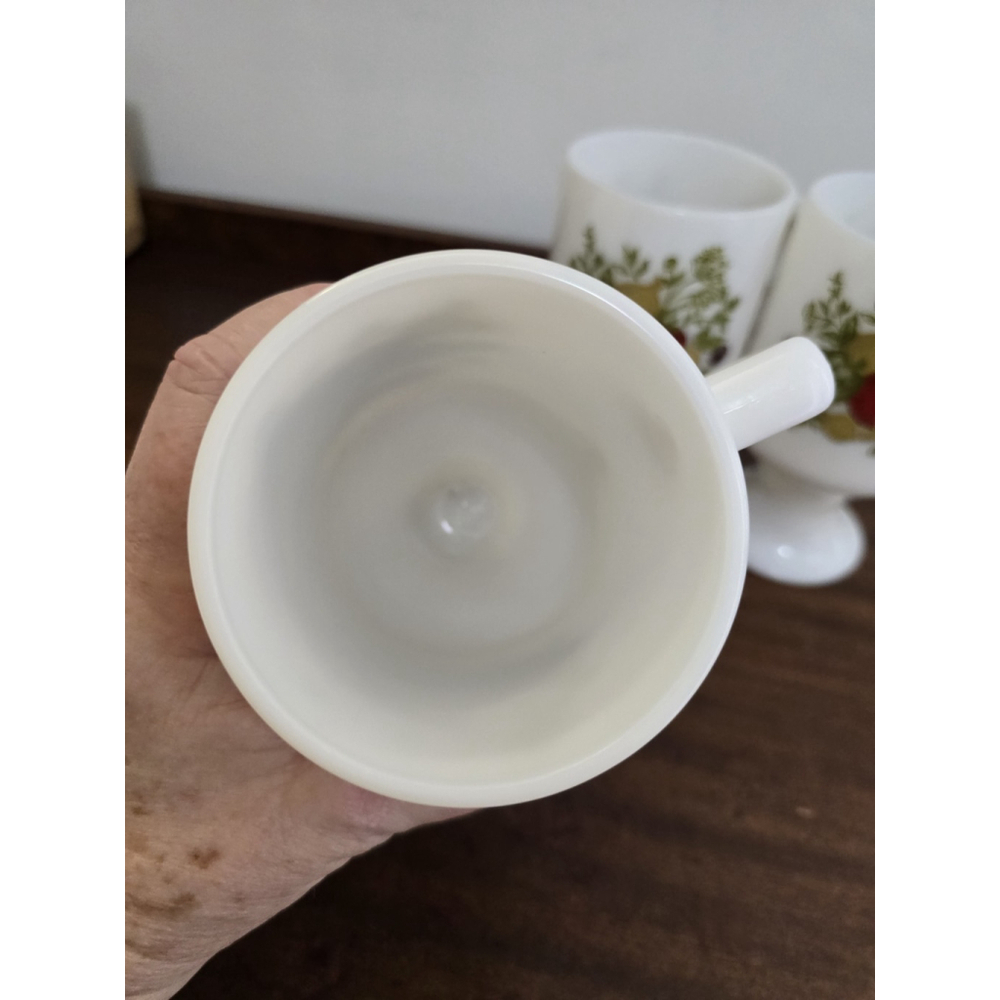 Vintage Footed Milk Glass "Spice Of Life" Coffee/hot Chocolate Mug. - Picture 3 of 12